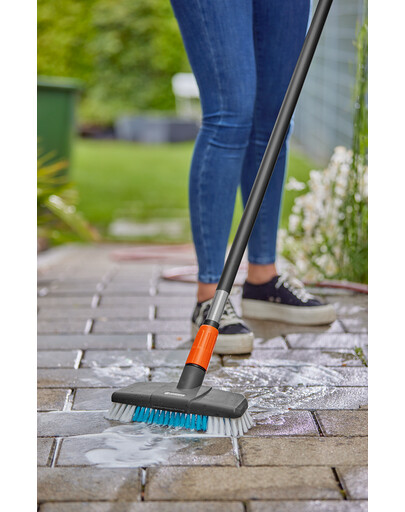 GARDENA Cleansystem brosse à récurer douce avec manche