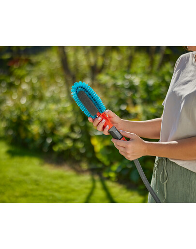 GARDENA Cleansystem brosse pour nettoyer les vélos, les remorques et les poussettes