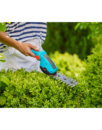 GARDENA Cisailles sans fil pour tailler les bordures de pelouse et couper les arbustes ComfortCut Li